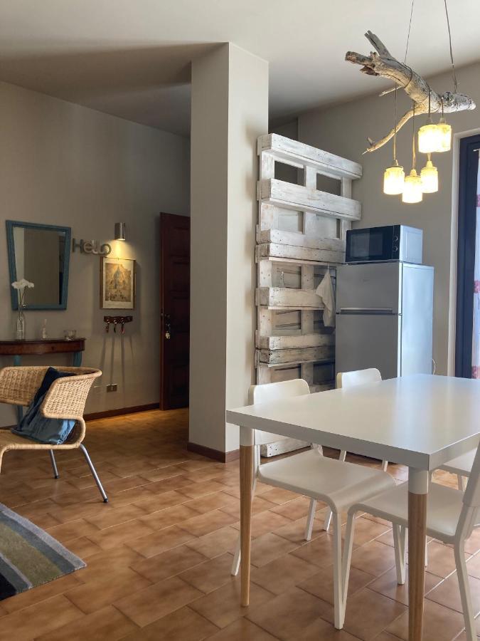 La Casa Di Garibaldi Apartment Borgomanero Luaran gambar